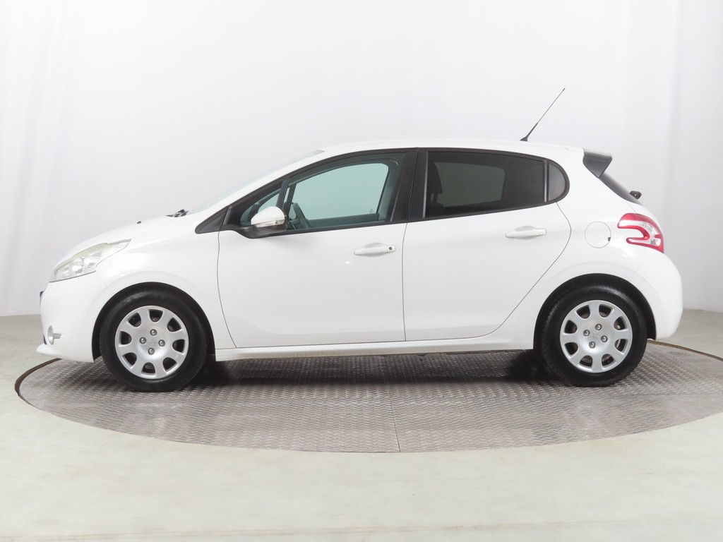 Peugeot 208 1.2 PureTech Automat, Serv.kniha, Tempomat
