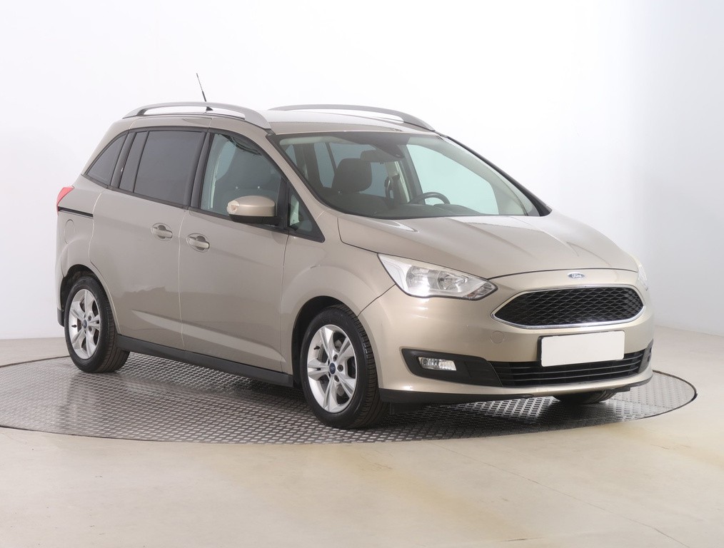 Ford Grand C-Max 1.0 EcoBoost Tempomat, Park. senzory, Vyhř. sedaček