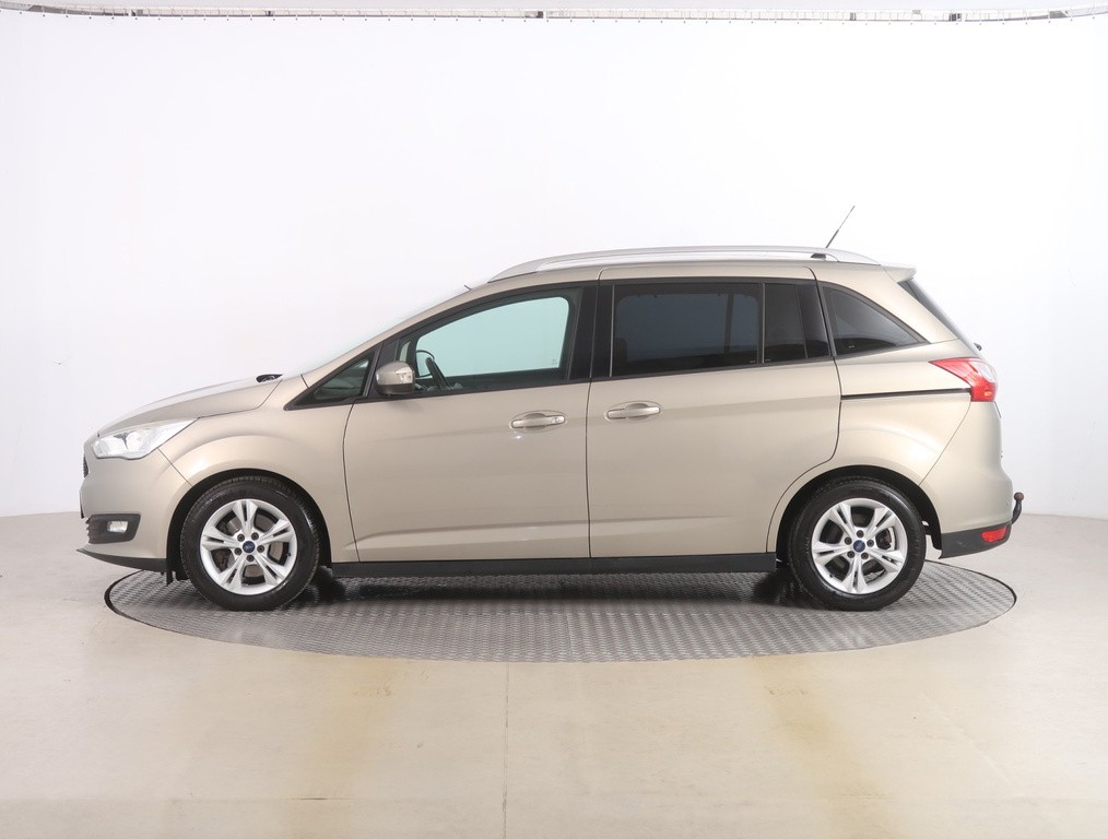 Ford Grand C-Max 1.0 EcoBoost Tempomat, Park. senzory, Vyhř. sedaček