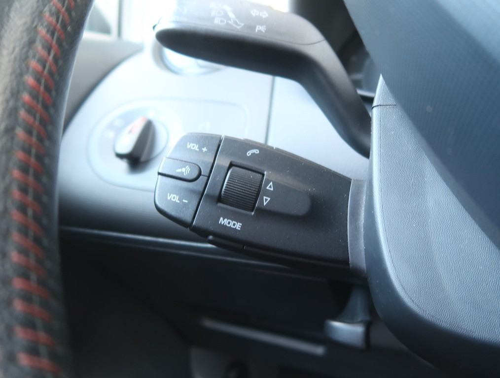 Seat Ibiza Sport 2.0 TDI Serv.kniha, Xenóny, Tempomat