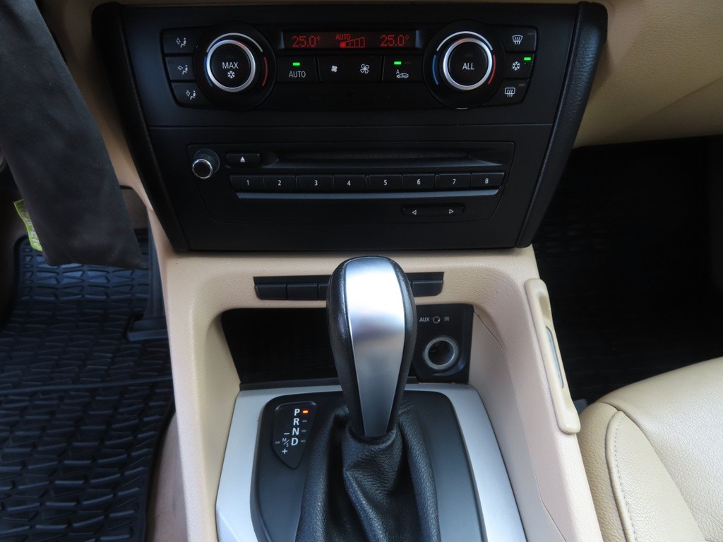 BMW X1 xDrive20d Automat, Serv.kniha, Navigácia