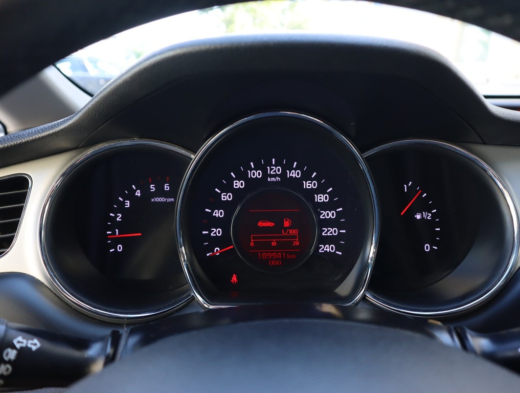 Kia Ceed 1.6 CRDi Navigácia, Tempomat, Park. senzory