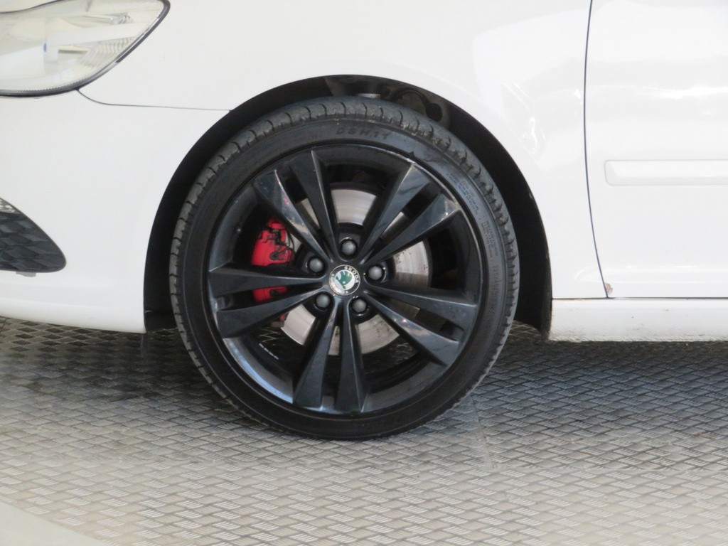 Skoda Octavia RS RS 2.0 TDI Navigácia, Xenóny, Tempomat
