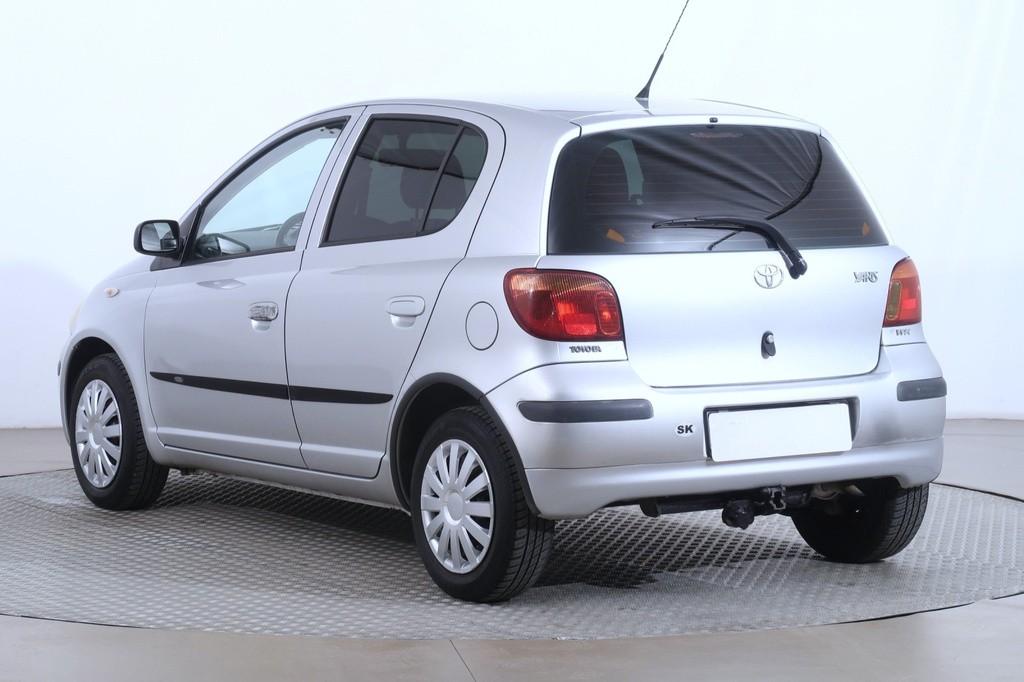 Toyota Yaris 1.0 VVT-i Automat, nová STK, Závesné zariadenie