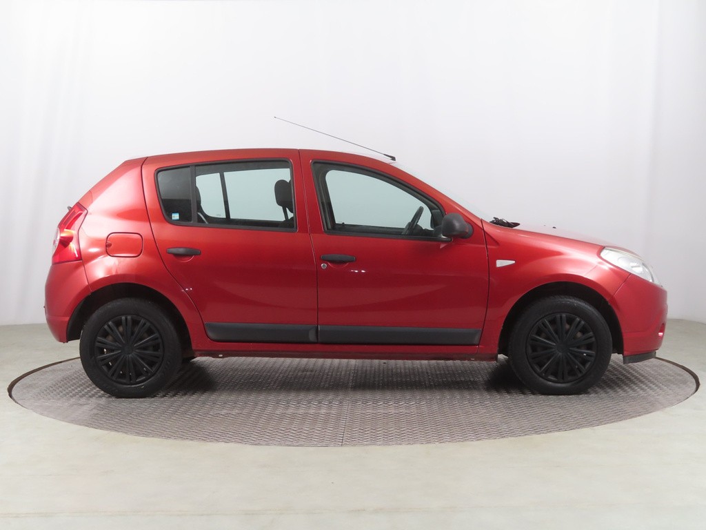 Dacia Sandero Access 1.4 MPI po STK