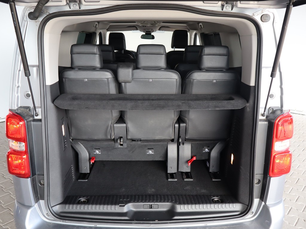 Peugeot Traveller Business VIP 2.0 BlueHDi