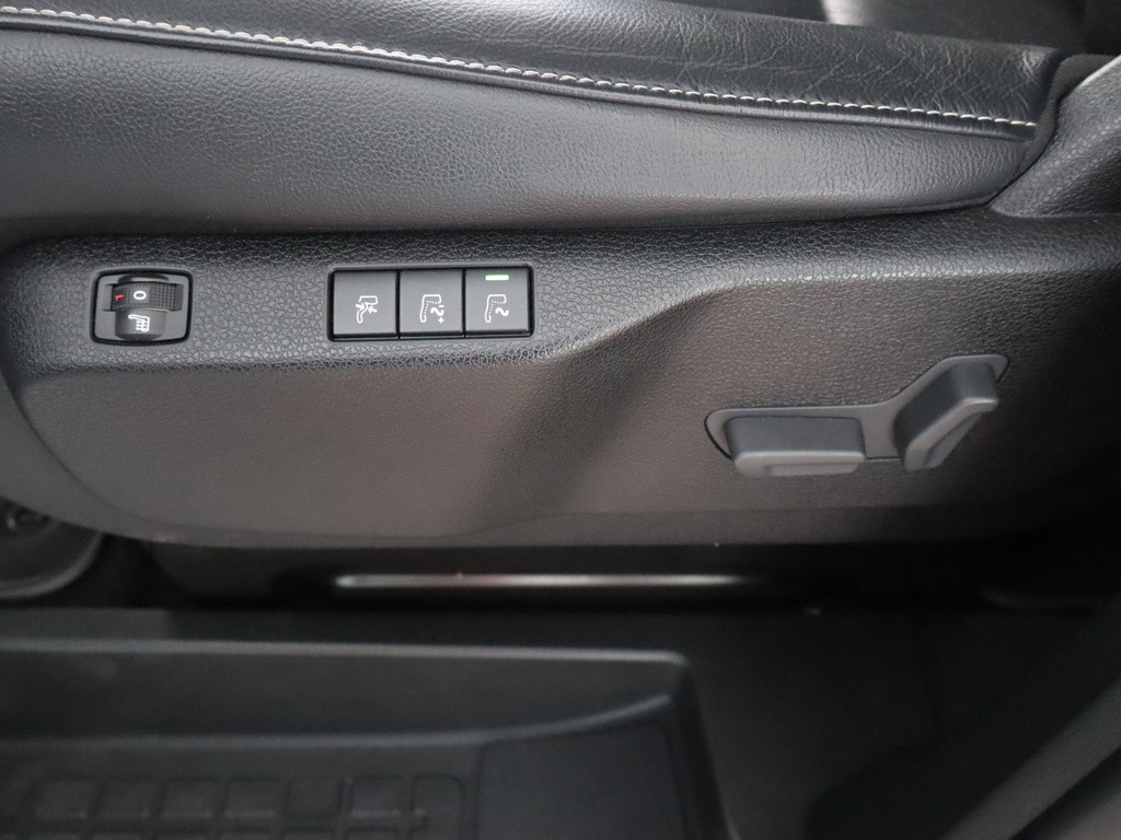 Peugeot Traveller Business VIP 2.0 BlueHDi