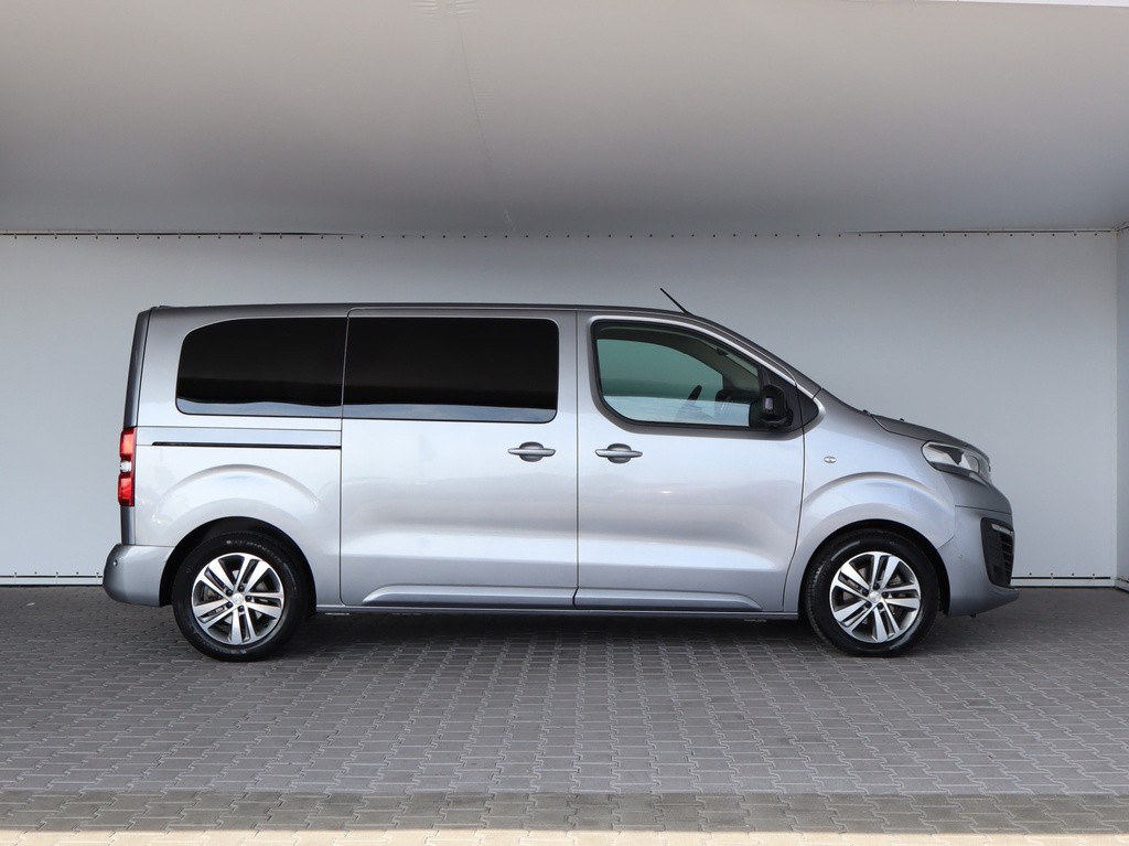 Peugeot Traveller Business VIP 2.0 BlueHDi
