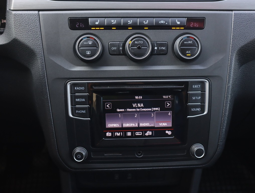 VW Caddy Trendline 2.0 TDI Tempomat, Vyhř. sedaček