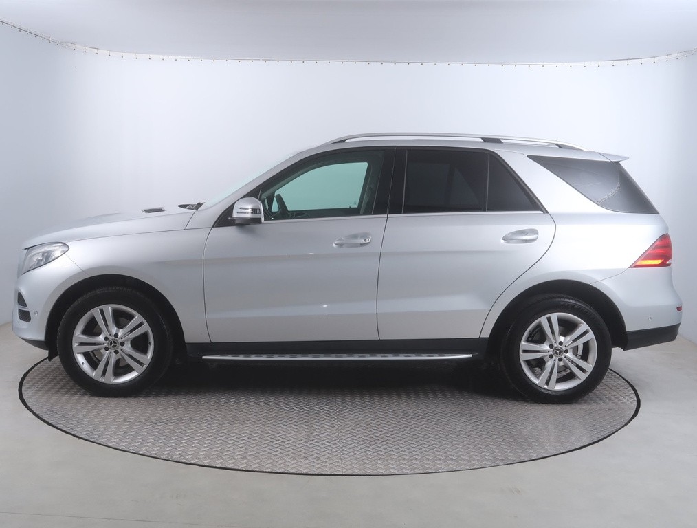 Mercedes GLE GLE 350 d ako nové kupované v SR, 4x4, SUV