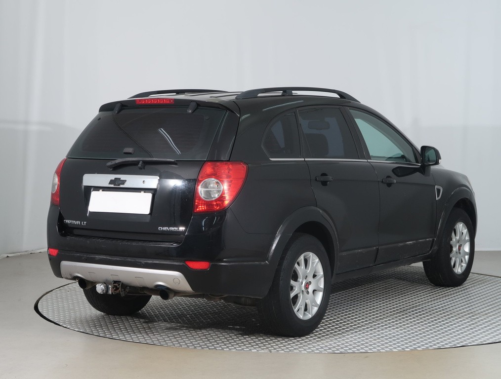 Chevrolet Captiva Comfort 2.0 D 7 Miest