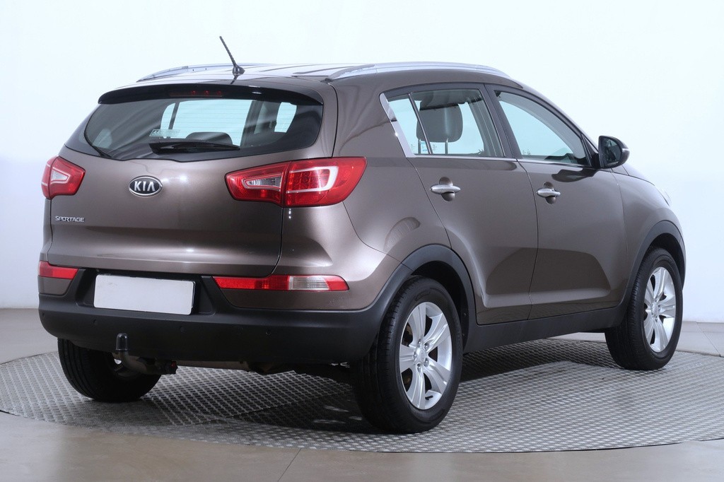Kia Sportage 2.0 CVVT Serv.kniha