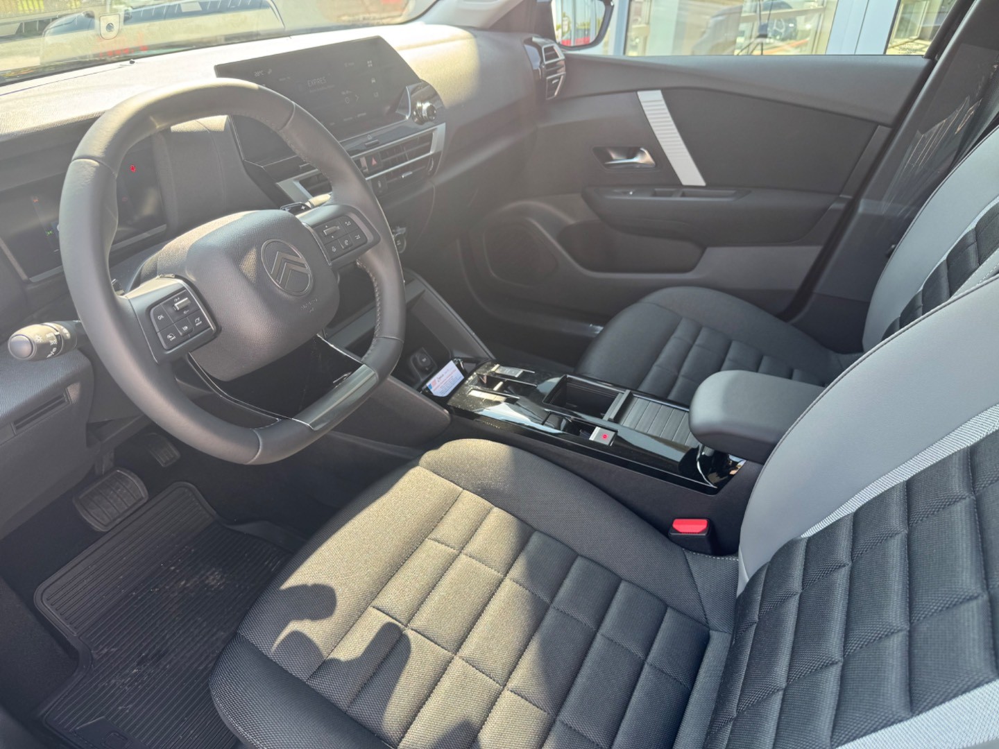 Citroën C4 PureTech 130 S&S Plus EAT8