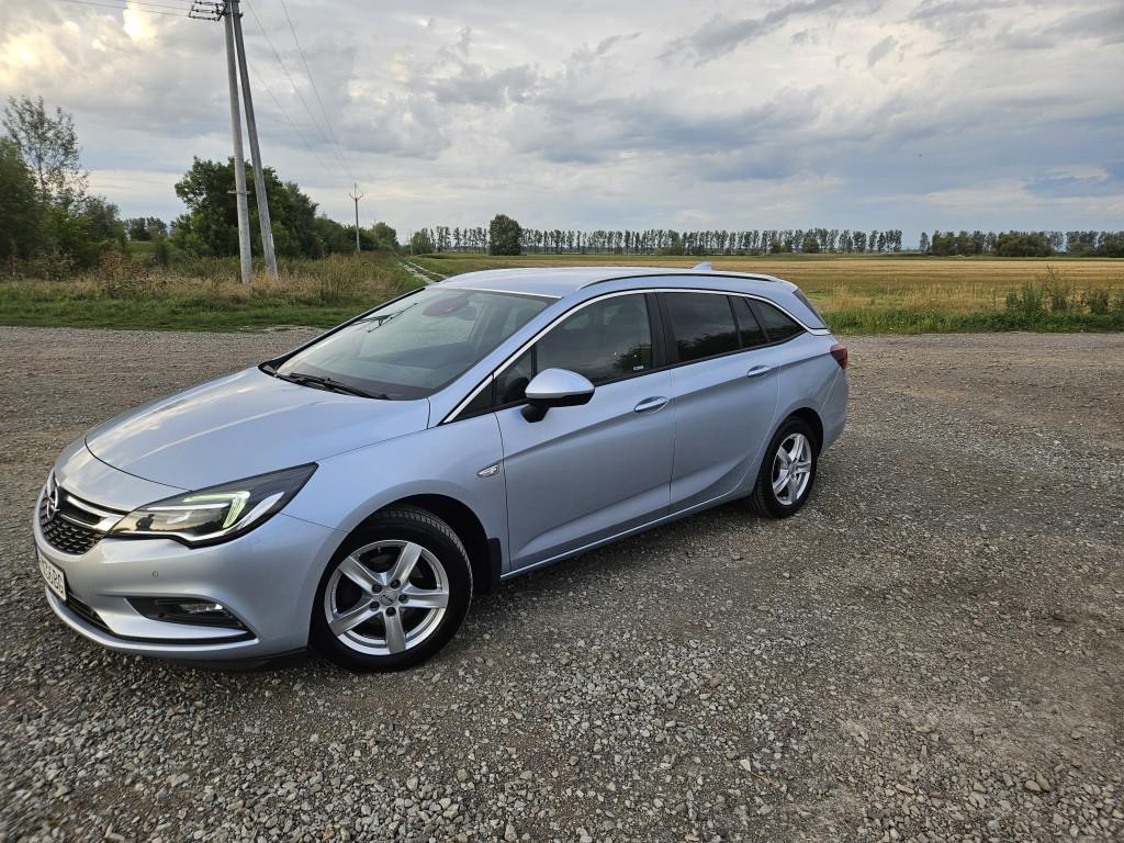 Opel Astra ST 1.6 CDTI 110k Dynamic