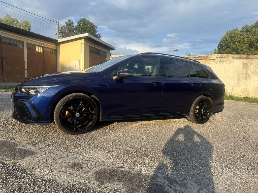 Volkswagen Golf Variant 1.5 eTSI ACT 150k R-Line DSG
