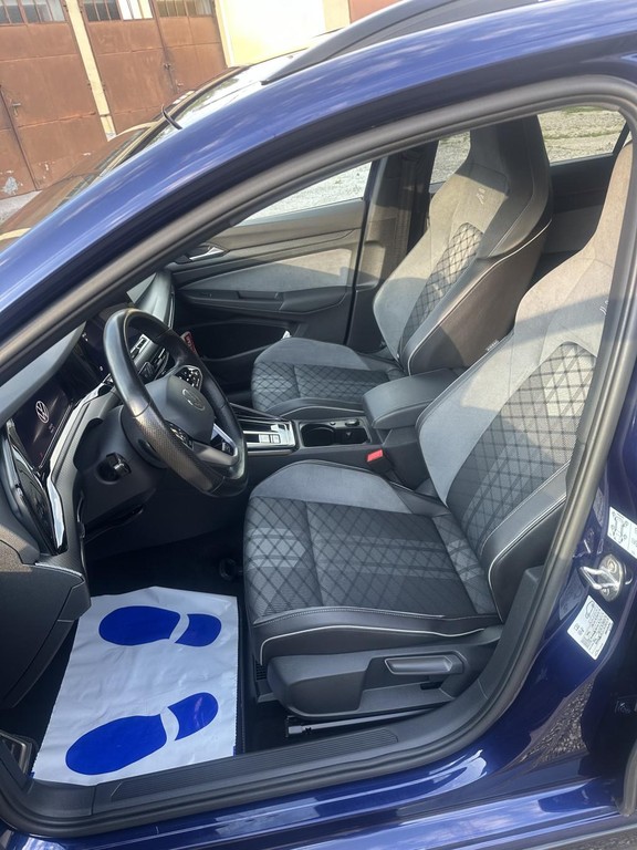 Volkswagen Golf Variant 1.5 eTSI ACT 150k R-Line DSG