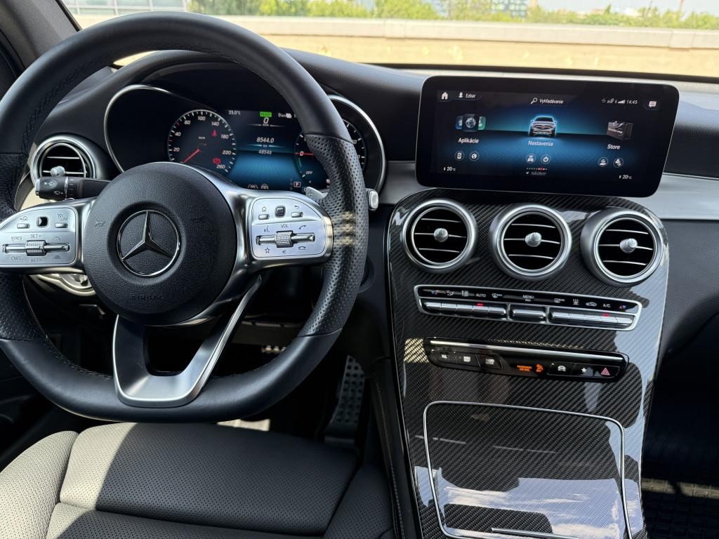 Mercedes GLC SUV Coupé 333 koní