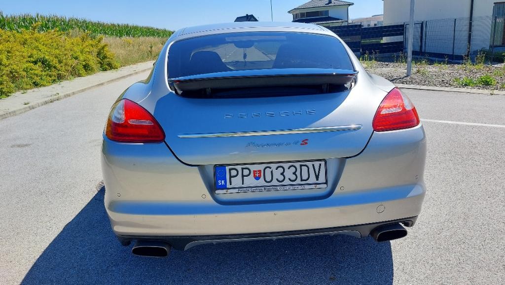 Porsche Panamera Porsche Panamera 4 V6 3.6 PDK. 220kW/300koní