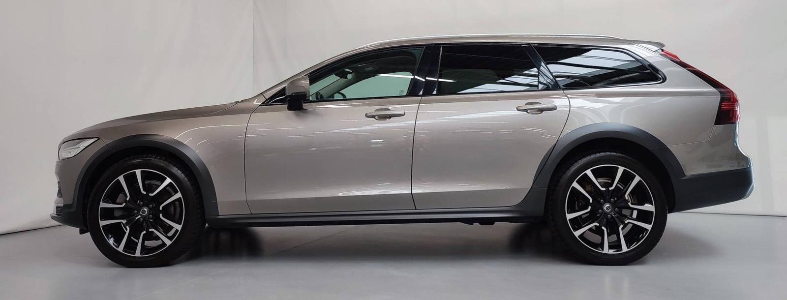 Volvo V90 CC B6 Cross Country Pro AWD A/T
