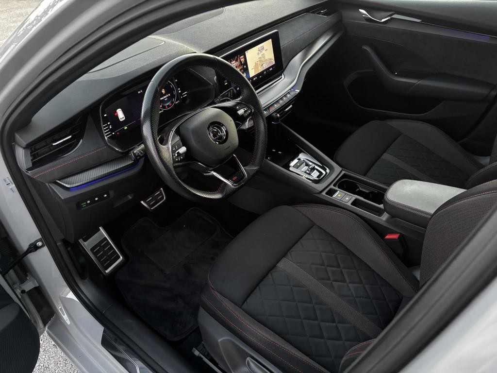 Škoda Octavia Combi 2.0 TDI RS DSG