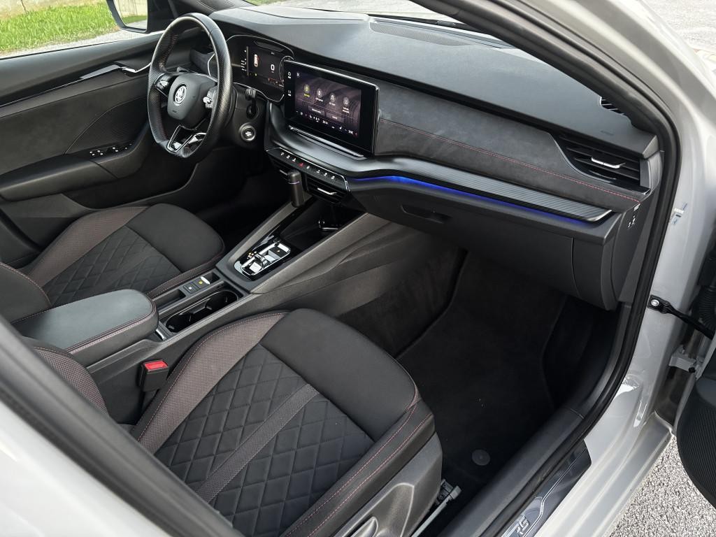 Škoda Octavia Combi 2.0 TDI RS DSG