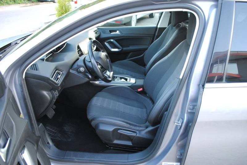Peugeot 308 1.6 BlueHDi S&S VIP EAT6