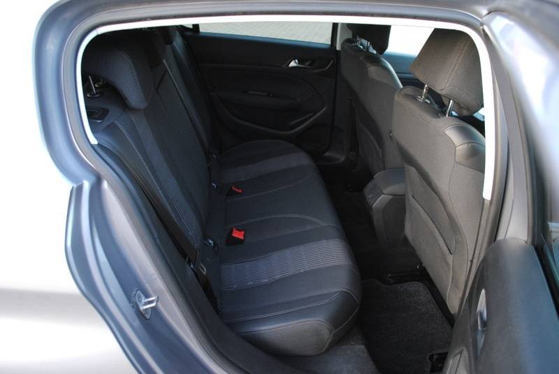 Peugeot 308 1.6 BlueHDi S&S VIP EAT6