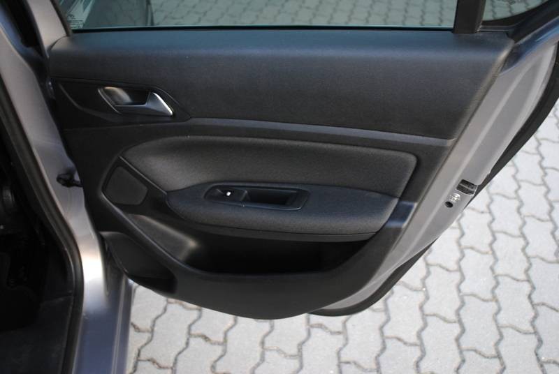 Peugeot 308 1.6 BlueHDi S&S VIP EAT6