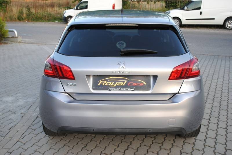 Peugeot 308 1.6 BlueHDi S&S VIP EAT6