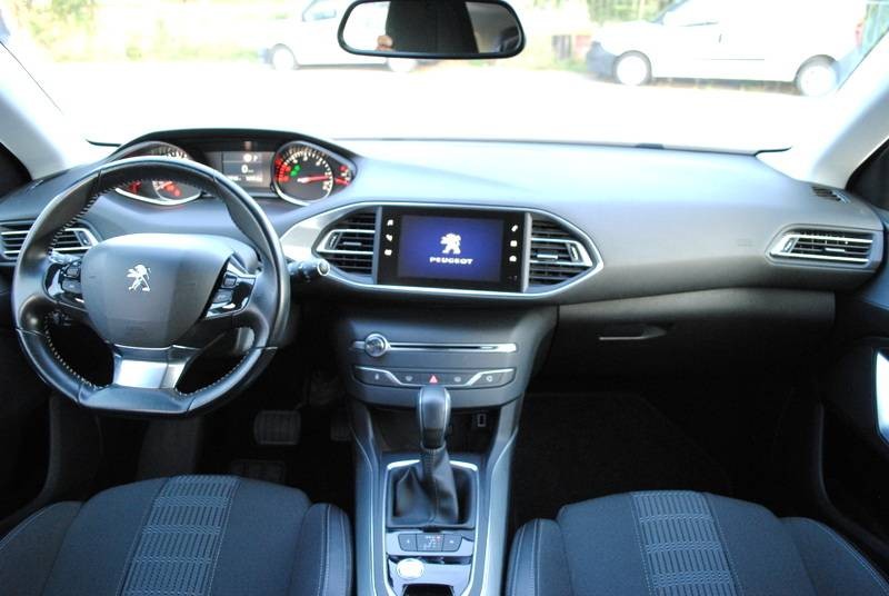 Peugeot 308 1.6 BlueHDi S&S VIP EAT6