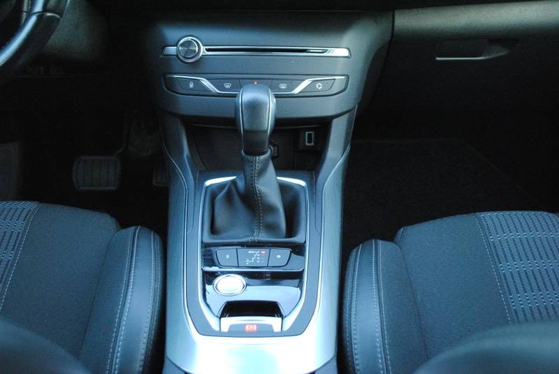 Peugeot 308 1.6 BlueHDi S&S VIP EAT6