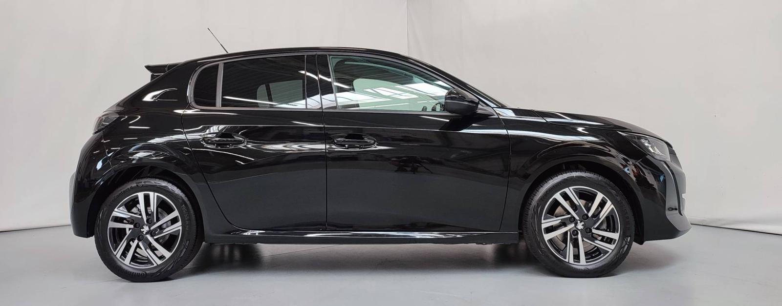 Peugeot 208 1.2 PureTech 100 Allure Pack EAT8