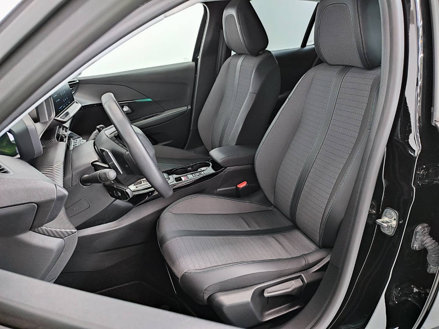 Peugeot 208 1.2 PureTech 100 Allure Pack EAT8