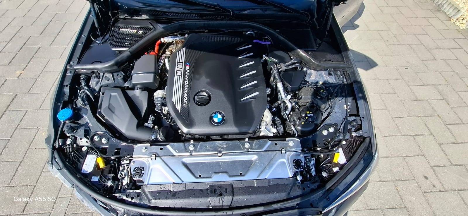 BMW Rad 3 Touring M340d mHEV  xDrive A/T