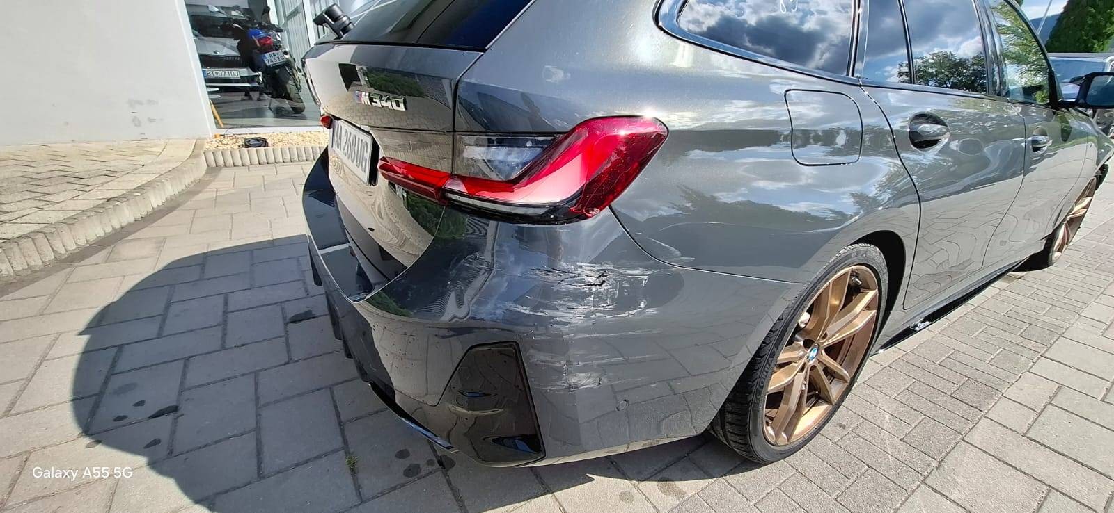 BMW Rad 3 Touring M340d mHEV  xDrive A/T