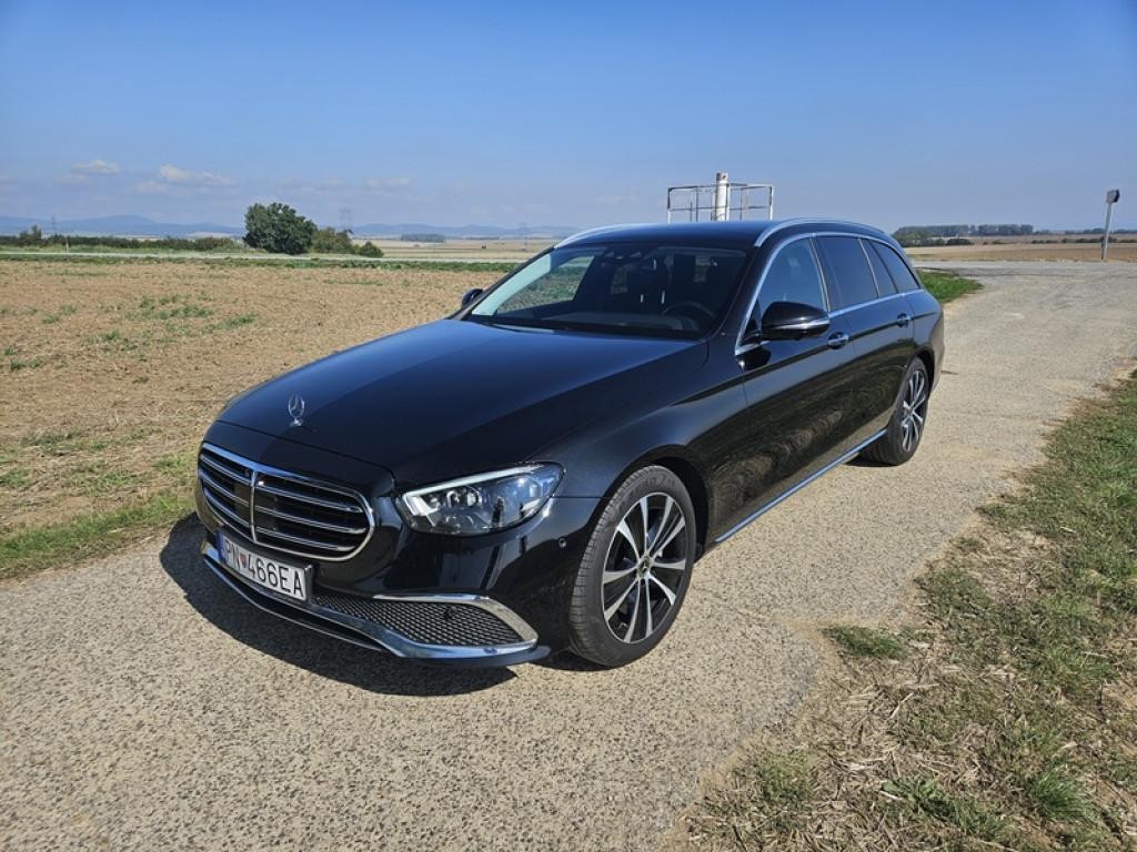 Mercedes E trieda 220 d 4MATIC A/T