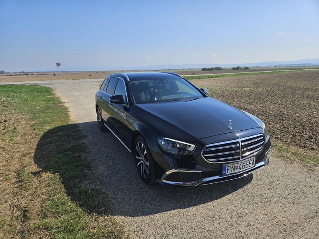 Mercedes E trieda 220 d 4MATIC A/T