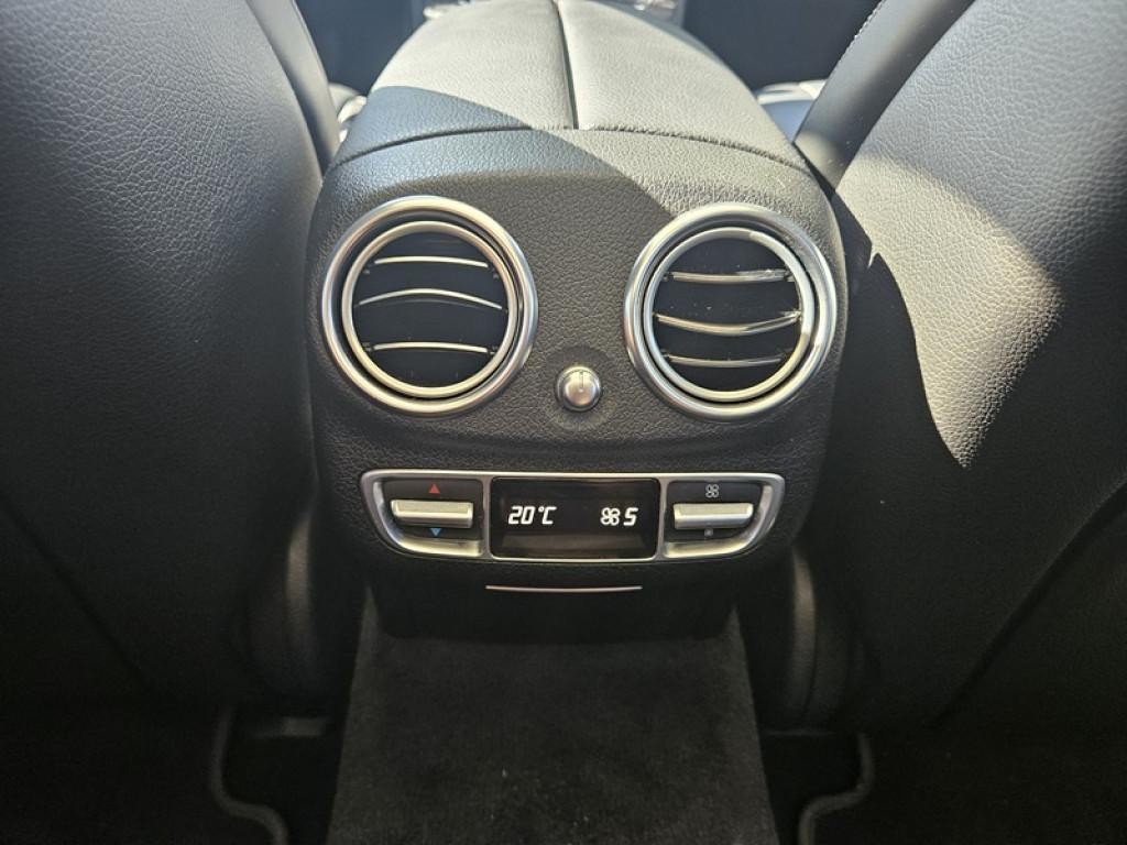 Mercedes E trieda 220 d 4MATIC A/T