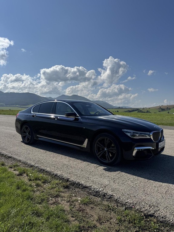 BMW rad 7 730d xDrive A/T