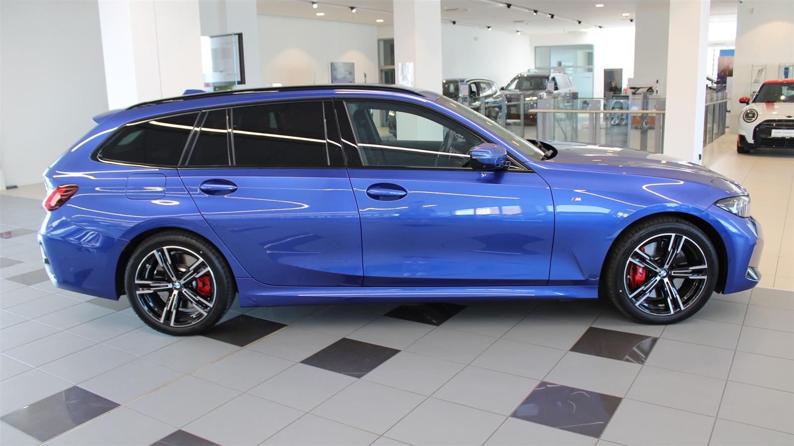 BMW 320d xDrive Touring