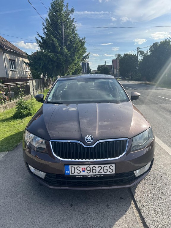 Škoda Octavia 1.6 TDI Active DSG