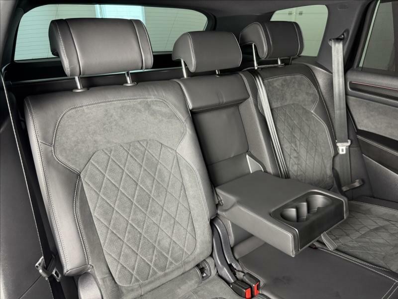 Škoda Kodiaq 2,0 TDi  DSG 4x4 Sportline LED