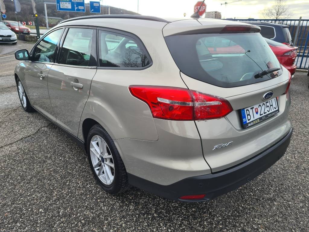 Ford Focus Kombi 1.5 TDCi Duratorq 120k Trend PowerShift