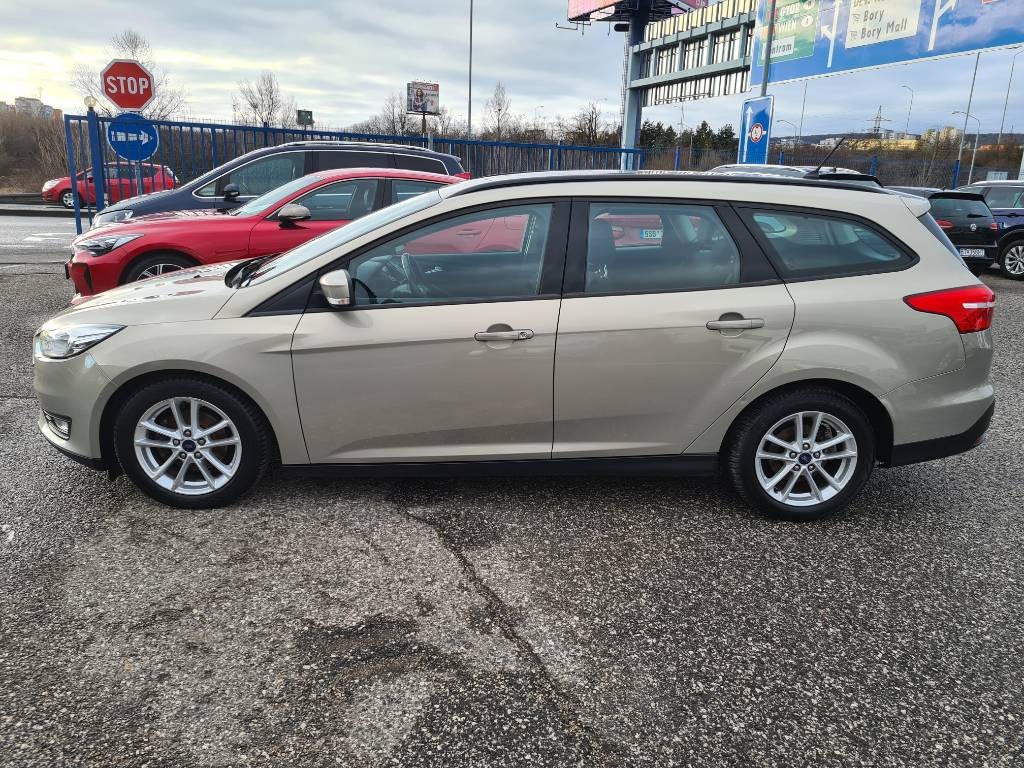 Ford Focus Kombi 1.5 TDCi Duratorq 120k Trend PowerShift
