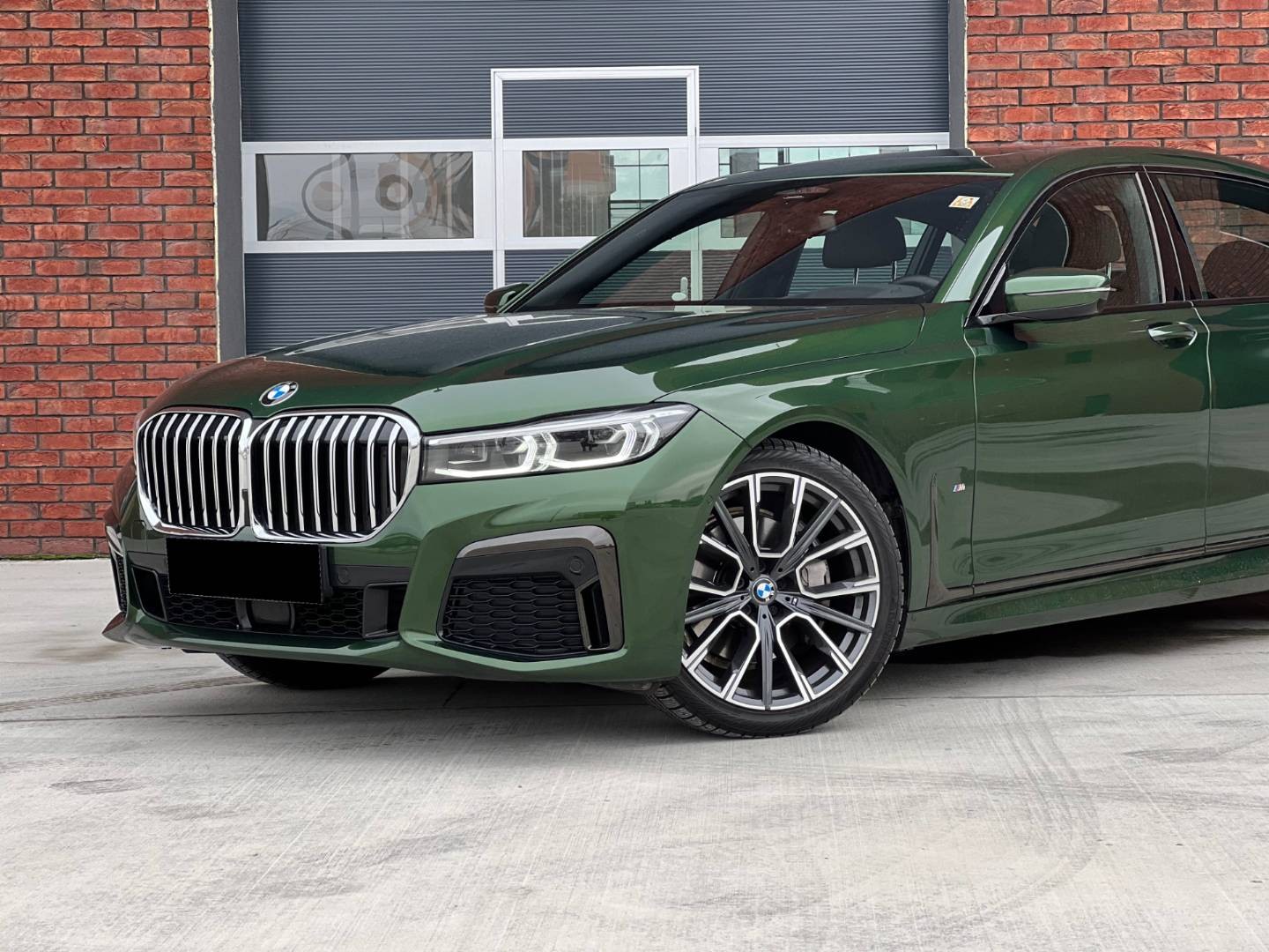 BMW Rad 7 740Li xDrive A/T