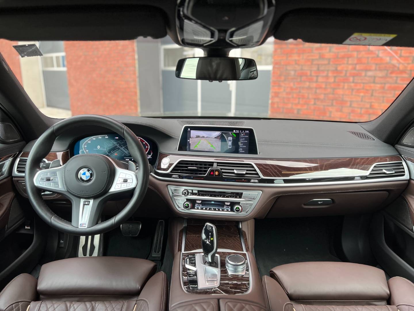BMW Rad 7 740Li xDrive A/T