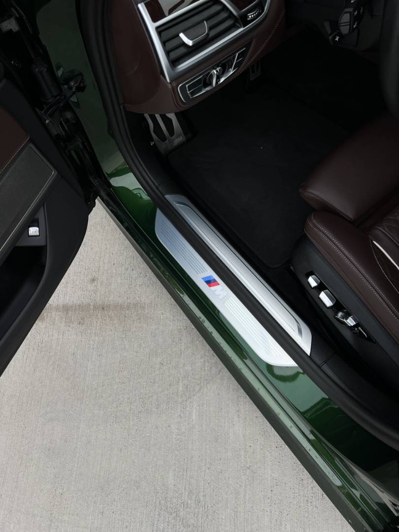 BMW Rad 7 740Li xDrive A/T