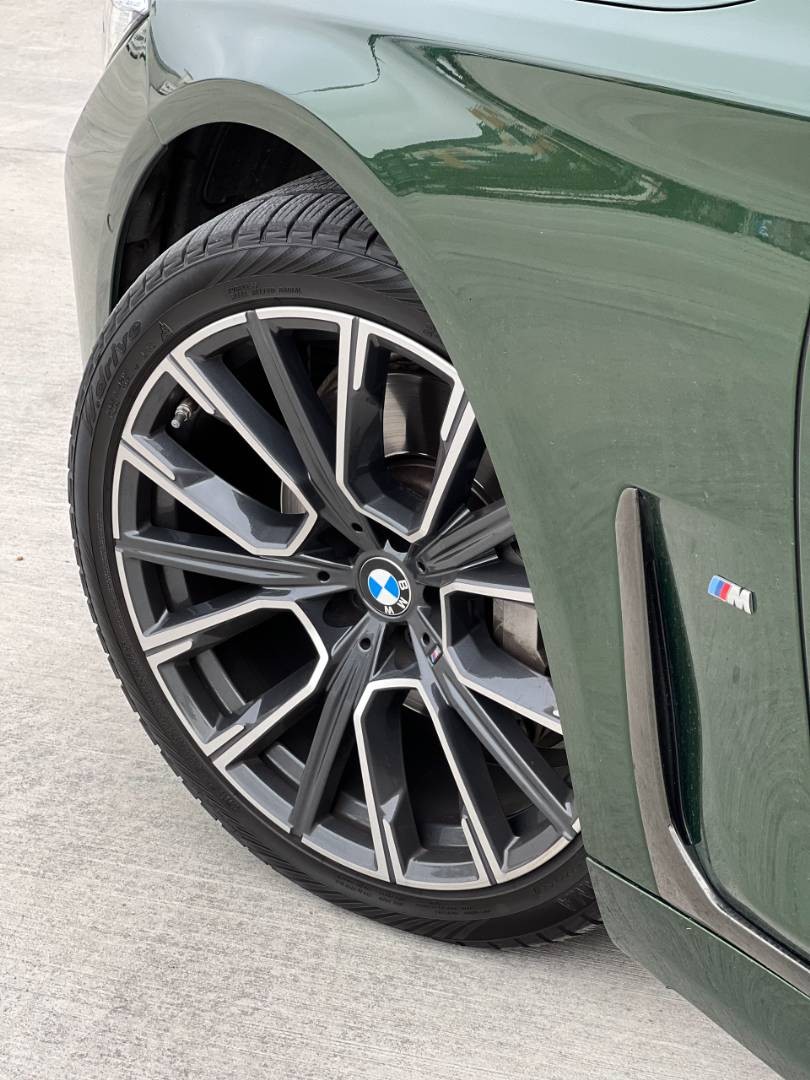 BMW Rad 7 740Li xDrive A/T