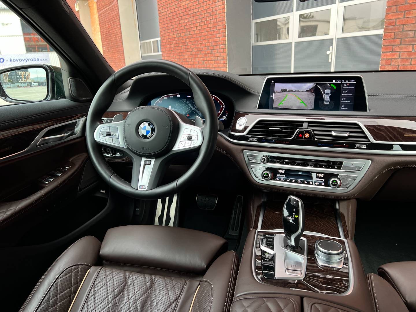BMW Rad 7 740Li xDrive A/T