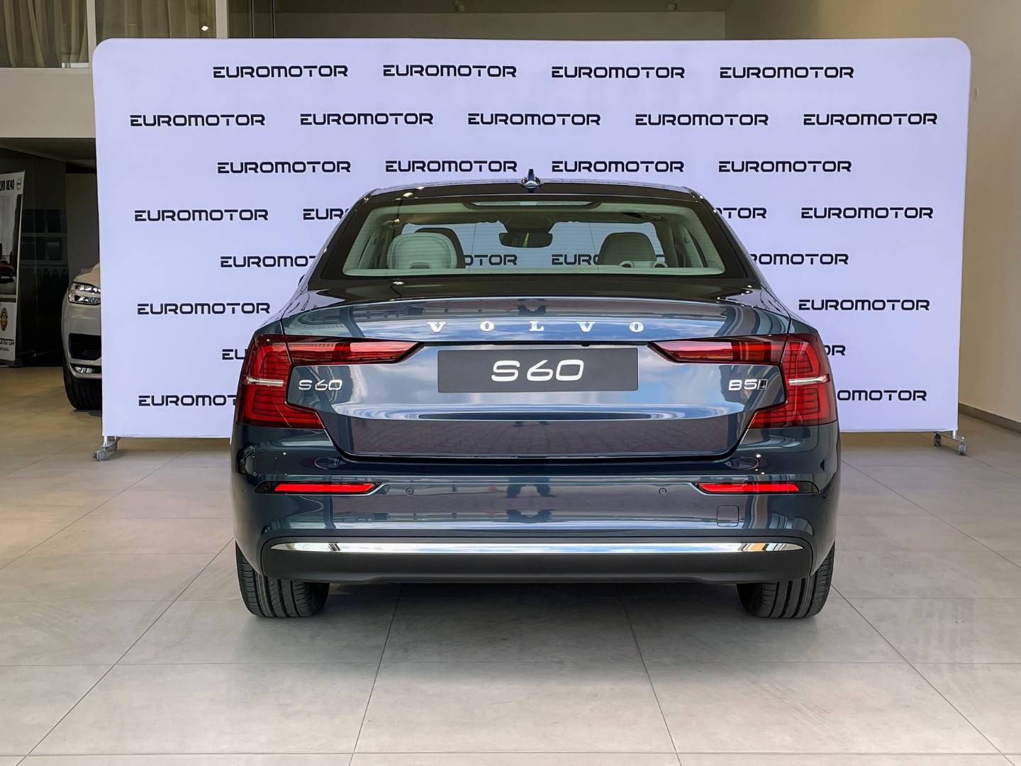 Volvo S60 B5 mHEV Plus Bright AWD A/T